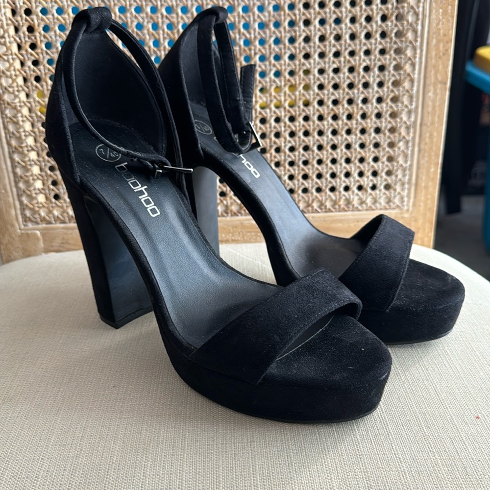 Black heels